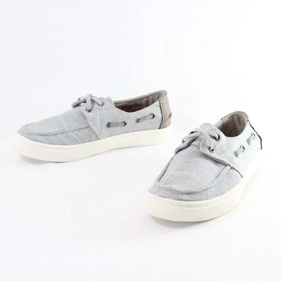 Toms Other - Toms Culver Boat Sneakers Size 13Y